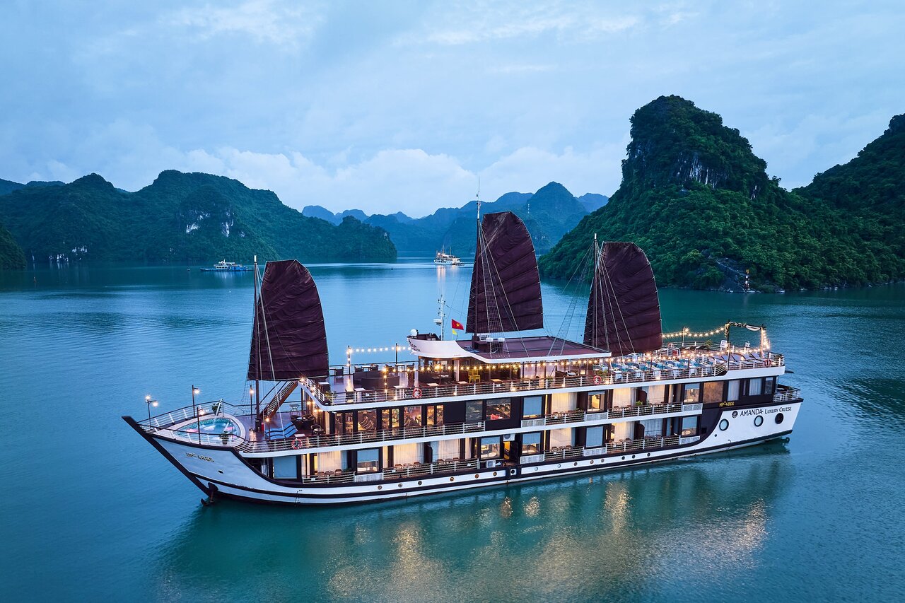 Indonesia + Vietnam in One Month: The Route That Works