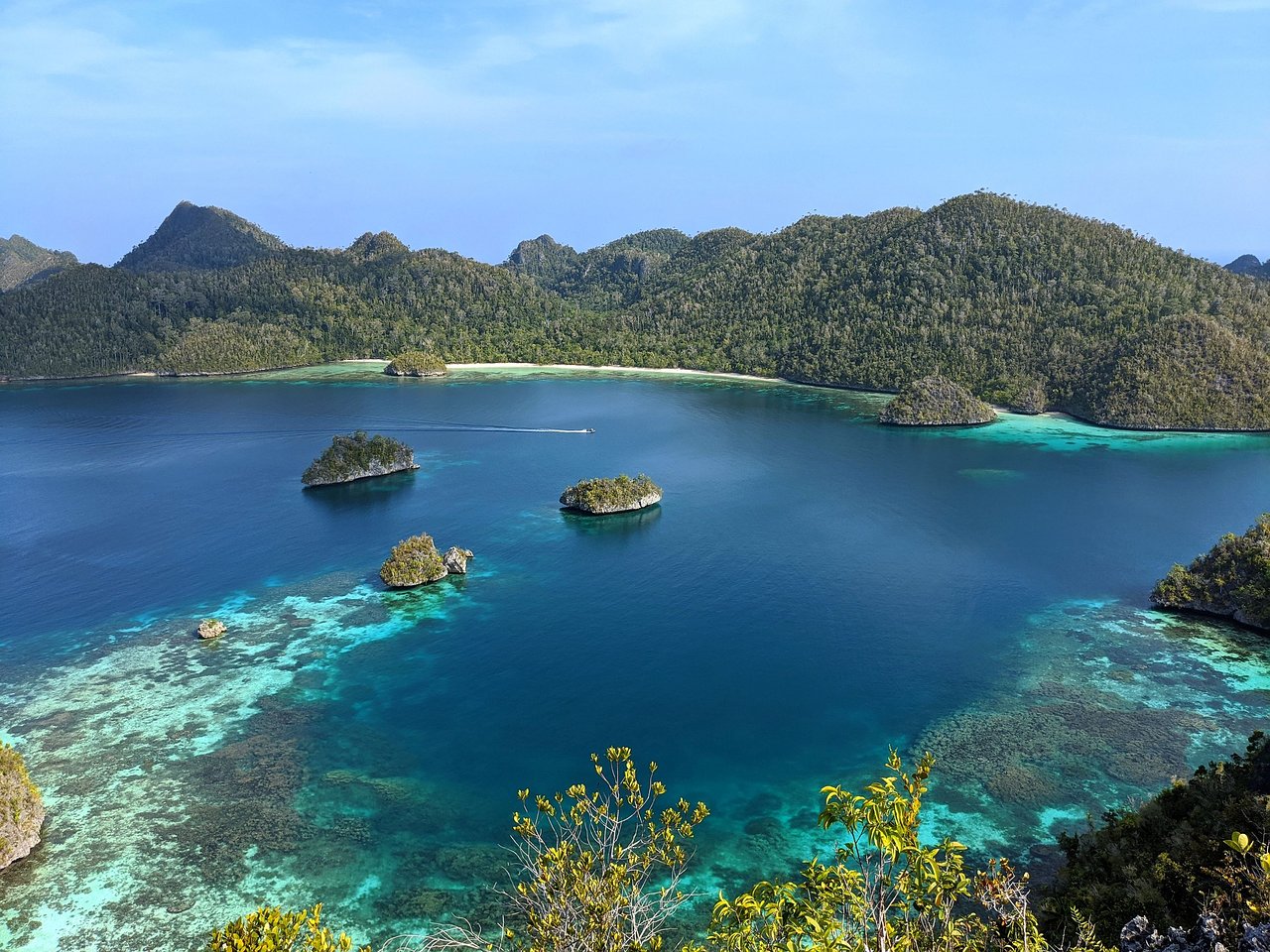 3 Weeks in Indonesia: The Ultimate Beyond-Bali Itinerary